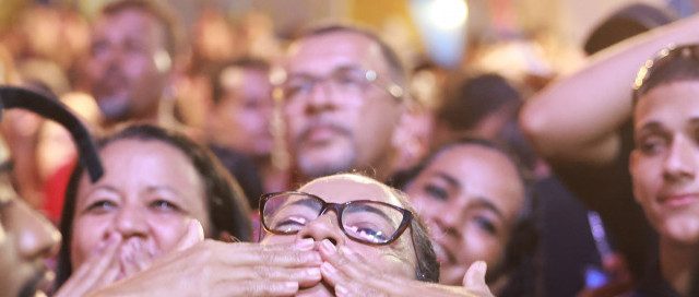 arrastape-do-18-encanta-o-publico-na-segunda-noite-de-festa