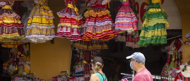 festejos-aquecem-vendas-de-artigos-juninos-em-sergipe