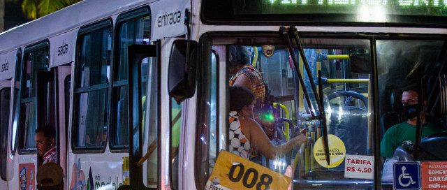 operacao-corujao-garante-onibus-nas-madrugadas-para-forrozeiros-curtirem-o-arraia-do-povo